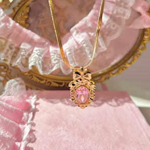 Rapunzel inspired Madalion necklace~